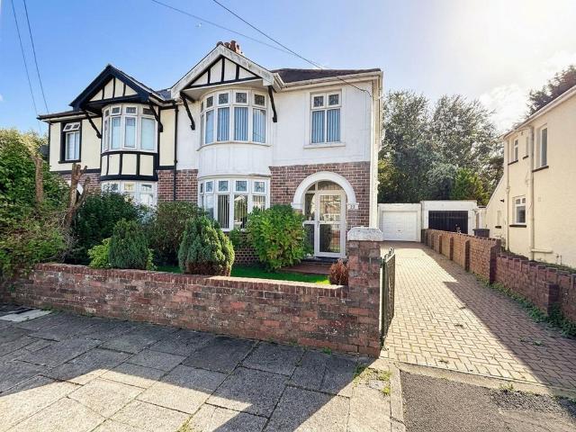 House for sale in Porthcawl, Newton