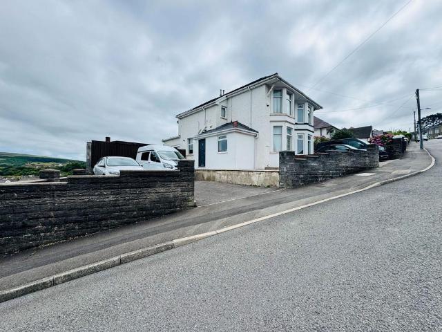 480 Houses for sale in Maesteg, Maesteg - Mitula Properties