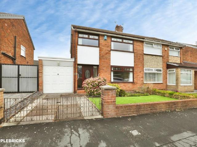 House for sale in Rainhill, St Helens