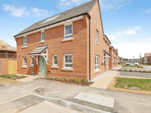 House for sale in Elmfield, Leicestershire