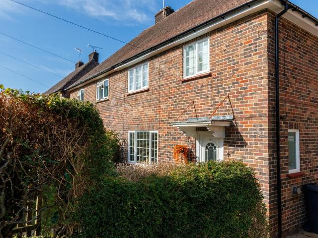 House for sale in Stonequarry, Mid Sussex