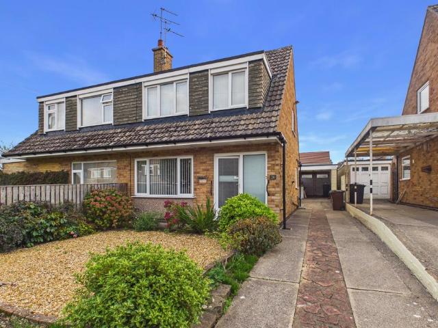 House for sale in Scholes, Leeds