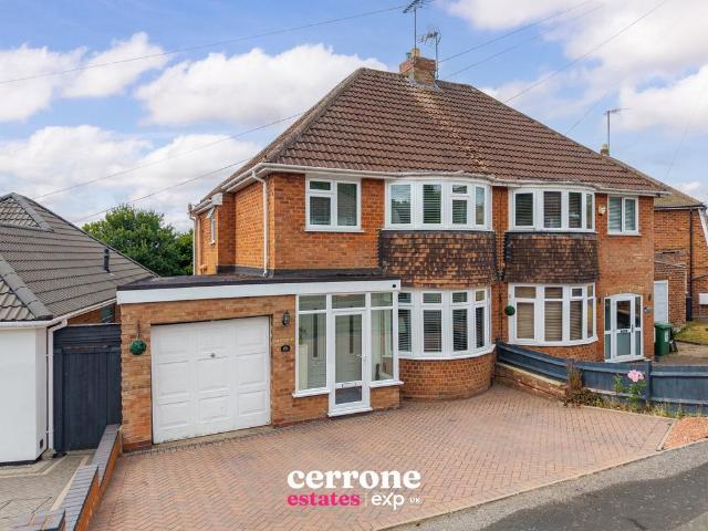House for sale in Headless Cross, Redditch