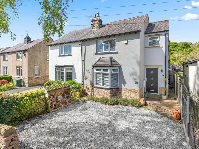 House for sale in Bingley, West Yorkshire