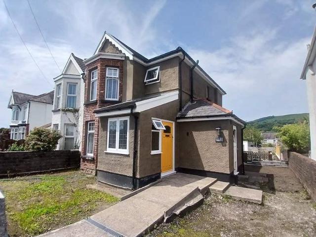 House for sale in Coedffranc, Skewen