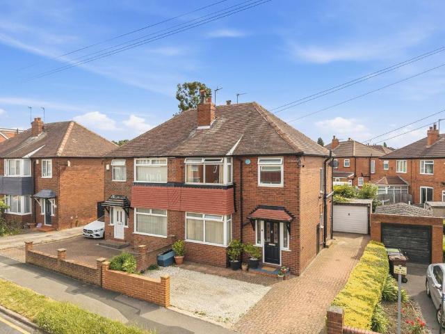 House for sale in Austhorpe, West Yorkshire