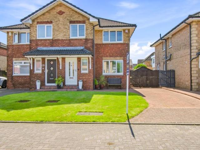 House for sale in Dumbarton, Scotland