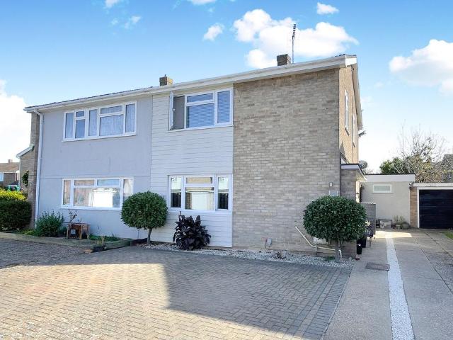 House for sale in Aingers Green, Tendring