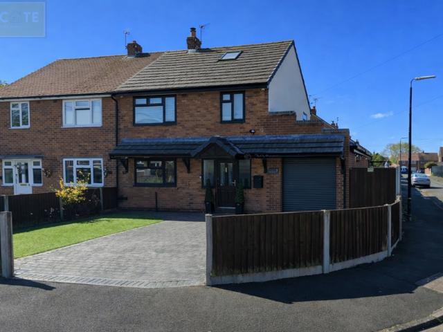 House for sale in Woodsend, Trafford Park