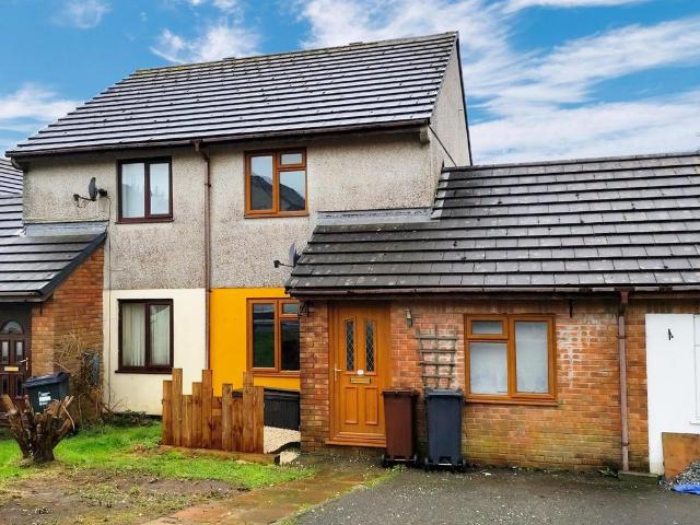 House for sale in Penhale, Cornwall
