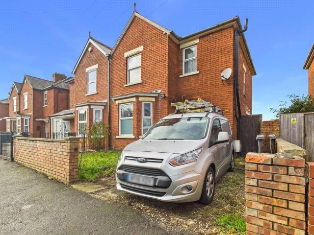 House for sale in Gloucester, Gloucestershire
