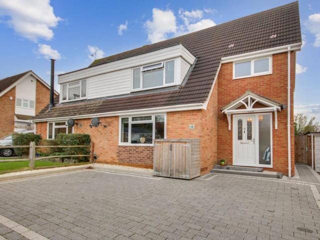 House for sale in Perryfields, West Sussex
