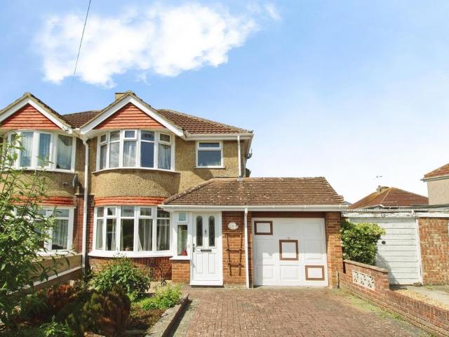 House for sale in Ferndale, Rodbourne