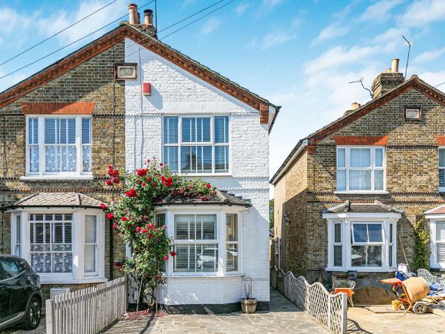 House for sale in Egham Hythe, Row Town