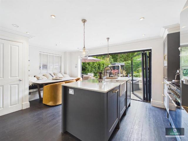 House for sale in Glynde, West Sussex
