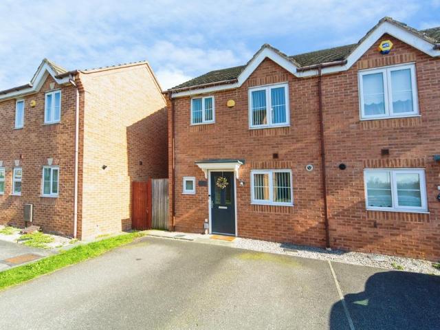 House for sale in Calderstones