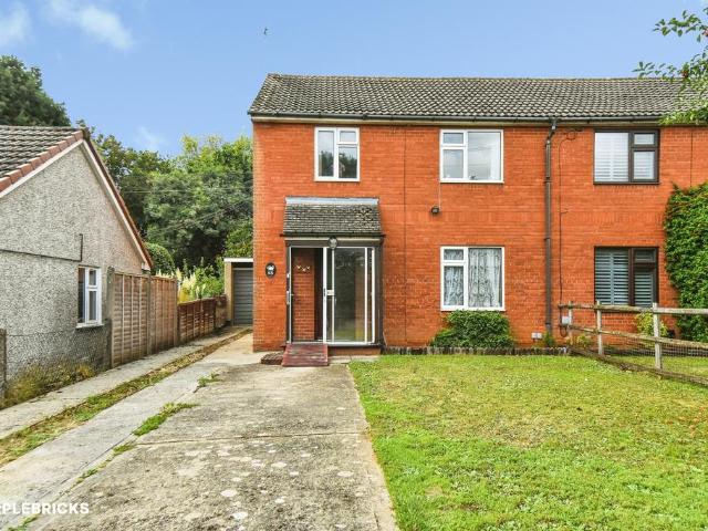 House for sale in South Marston, Swindon
