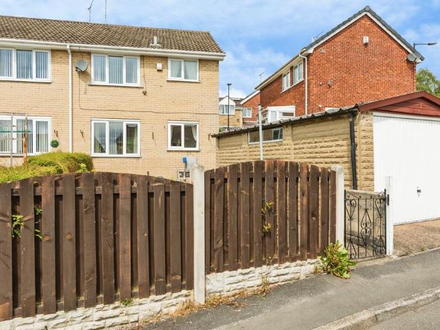 House for sale in Ecclesfield, South Yorkshire