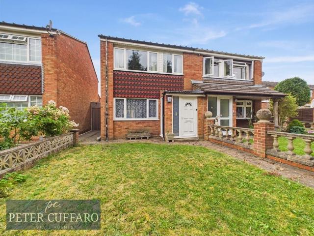 House for sale in Broxbourne, Hertfordshire