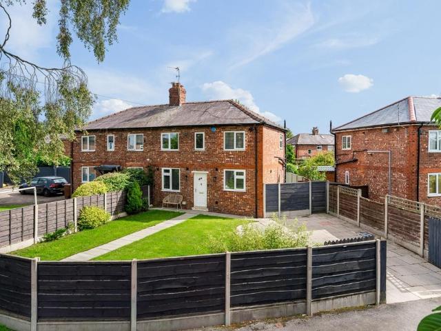 House for sale in Cheadle, Greater Manchester