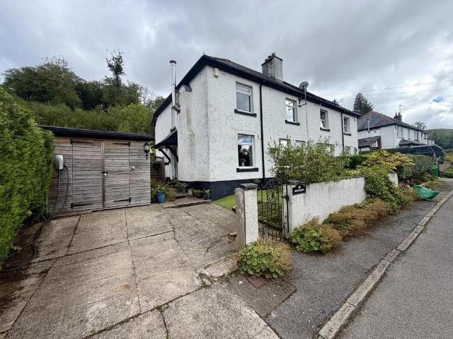 House for sale in Vaynor, Wales