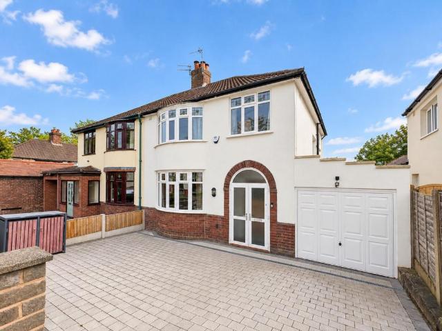 House for sale in Mossley Hill, Liverpool