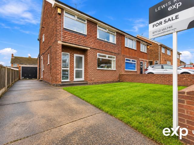 House for sale in Mansfield Woodhouse, Mansfield