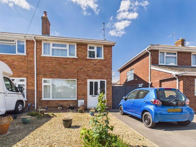 House for sale in Elmbridge, Gloucester