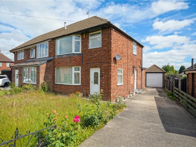 House for sale in Catcliffe, South Yorkshire