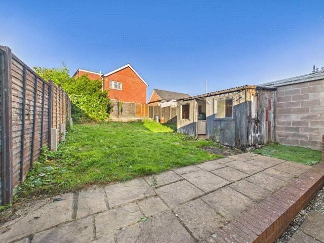 House for sale in Chequers, Gloucester