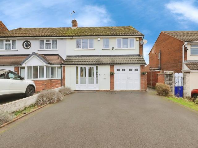 House for sale in Woodcross, West Midlands