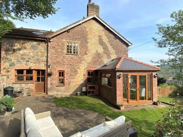 House for sale in Pont-y-waun, Risca