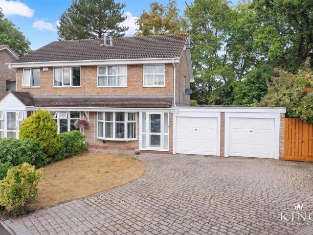 House for sale in Winyates Green, Redditch