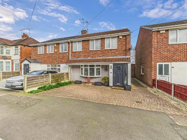 House for sale in Upper Stoke, West Midlands