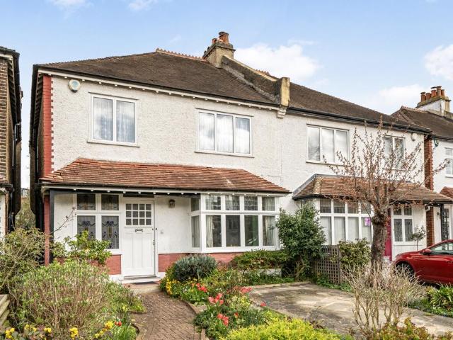House for sale in Dulwich Village, Greater London