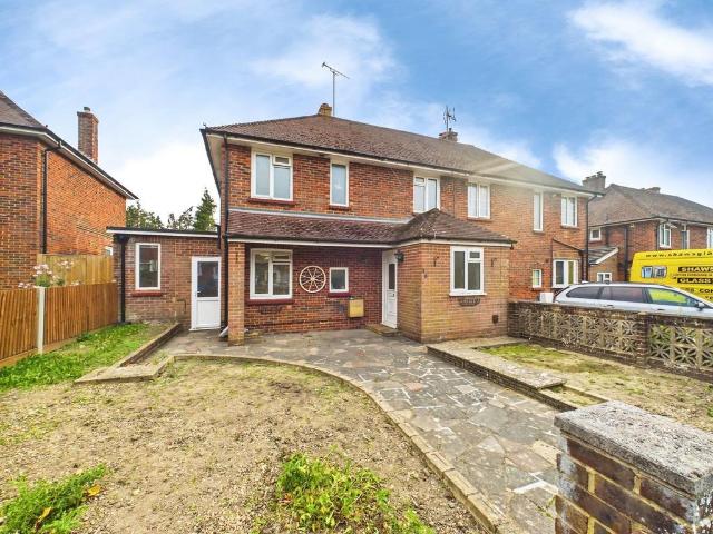 House for sale in Oakhill, Horsham