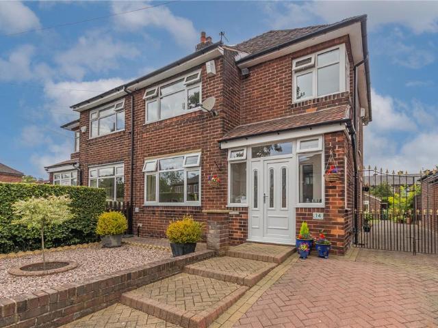 House for sale in Pendock, Greater Manchester
