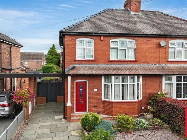 House for sale in Higher Irlam, Salford