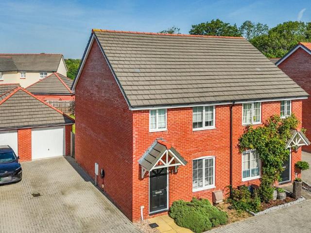 House for sale in Shinfield, Spencers Wood