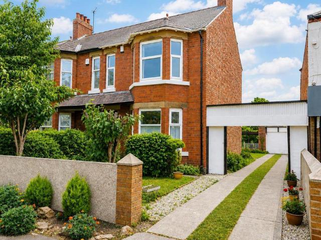 House for sale in Chapelfields, High Field