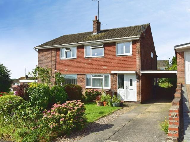 House for sale in Aston cum Aughton, Aston