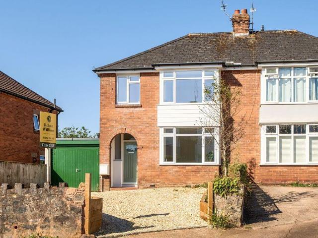 House for sale in Watergate, Devon