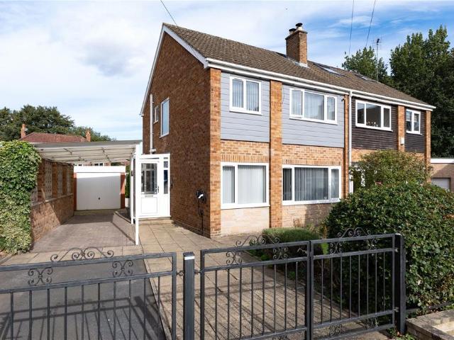 House for sale in Great Preston, Leeds
