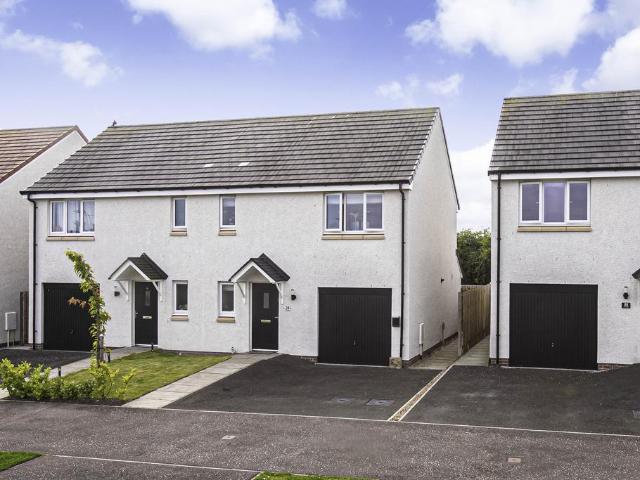 House for sale in Dunfermline, Scotland