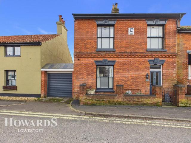 House for sale in Eastbridge, Suffolk