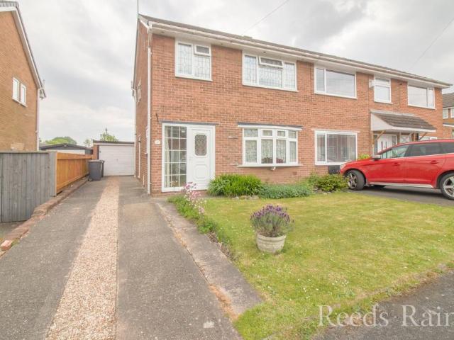House for sale in Rossmore, Cheshire
