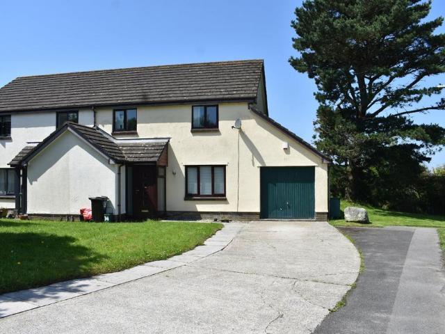 House for sale in Mount Ambrose, Cornwall