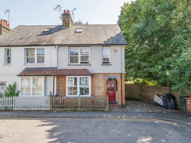 House for sale in Batchworth