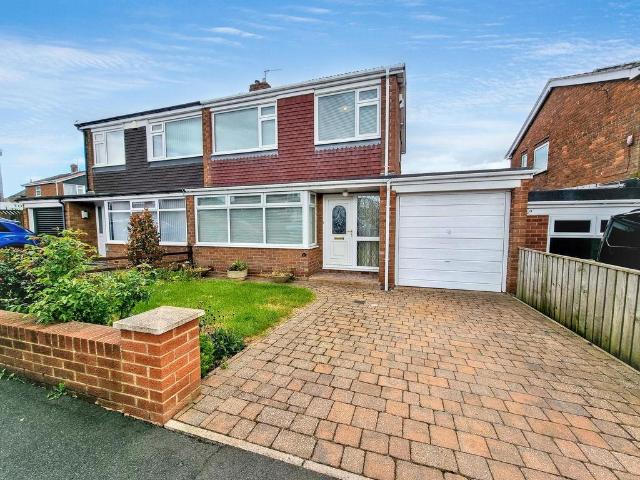 House for sale in Denton Burn, Tyne And Wear