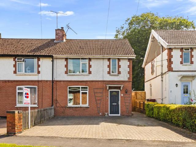 House for sale in Broughton, North Lincolnshire